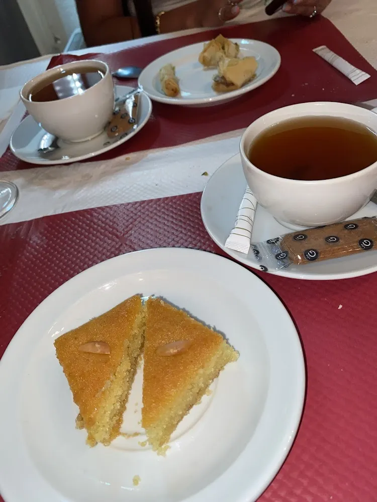 Gâteau de Semoule À la Noix de Coco